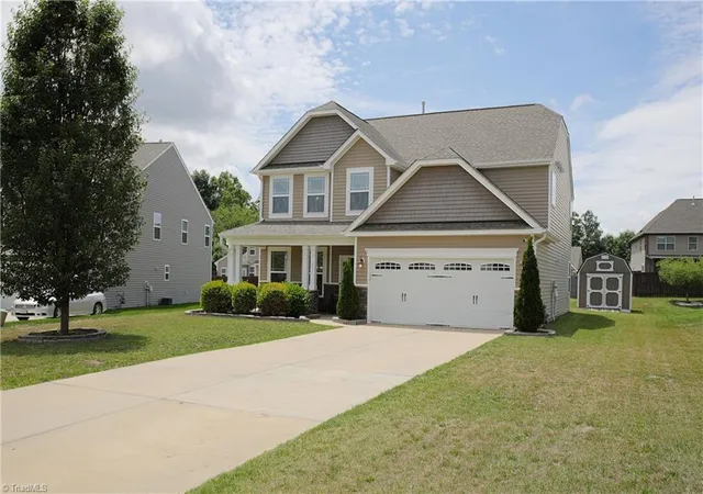 Homes for sale in Whitsett, NC | 203 Boling Springs Ct, Whitsett, NC 27377 | MLS# 1222607