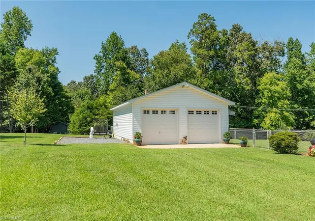 Photo 3 of Sale Pending at 420 Sawyersville Rd, Asheboro, NC 27205 | MLS# 1233917 | Listing updated on 2026-09-08
