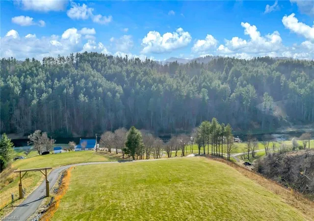 Homes for sale in Glendale Springs, NC | Lot 15A Camp View Trl, Glendale Springs, NC 28629 | MLS# 1223700