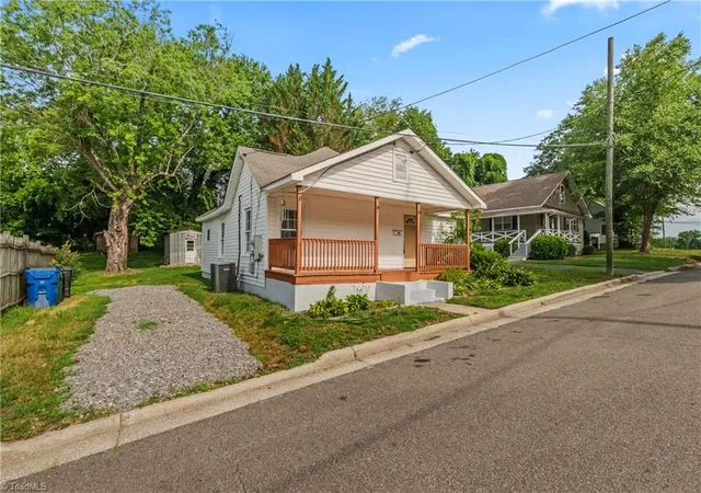 1st image of 413 Junction St, Mount Airy, NC 27030 | MLS# 1225152