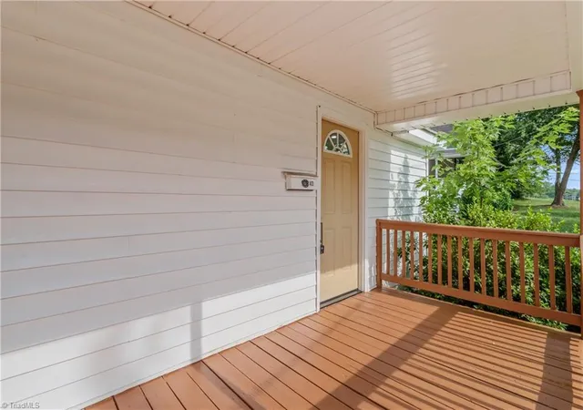 4th image of 413 Junction St, Mount Airy, NC 27030 | MLS# 1225152