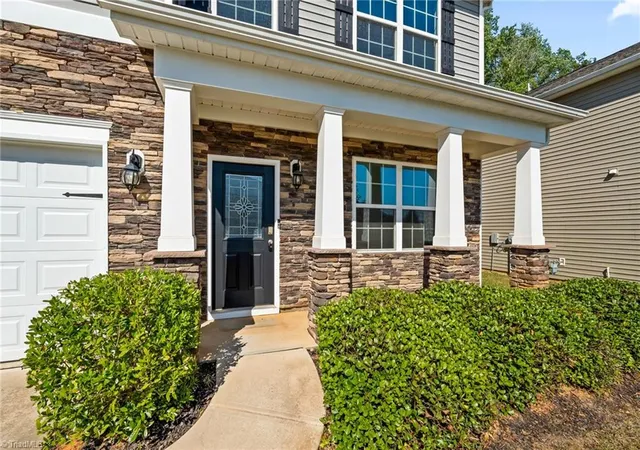Photo 3 of Sale Pending at 1133 Hardwick Dr, Mebane, NC 27302 | MLS# 1224842 | Listing updated on 2026-09-21
