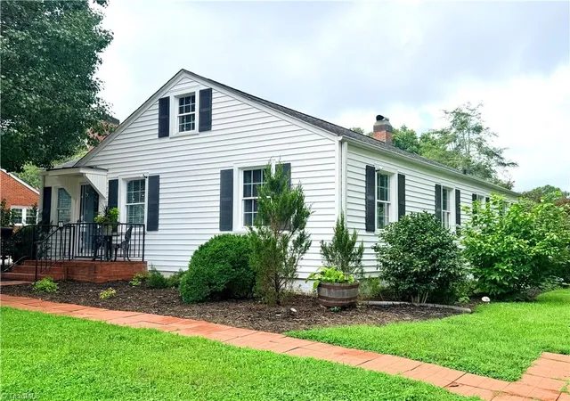 1st image of 971 Bridge St, Elkin, NC 28621 | MLS# 1230410