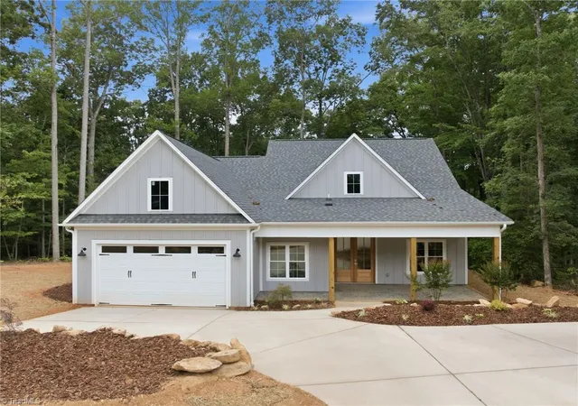 Homes for sale in Asheboro, NC | 2646 Johns Ridge Dr, Asheboro, NC 27205 | MLS# 1226150