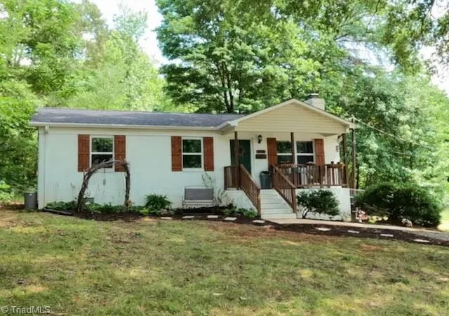 1st image of 119 Barlow Cir, Winston Salem, NC 27105 | MLS# 1226804