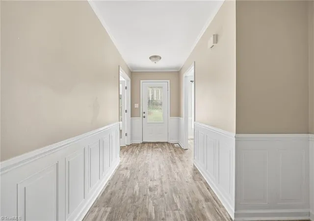 3rd image of 314 Canterbury Rd, High Point, NC 27262 | MLS# 1226944