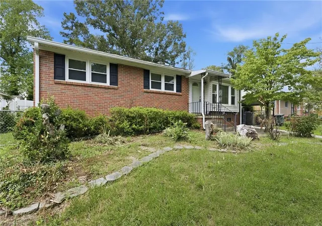 Photo 2 of Single family home for sale at 2704 Dumont Dr, Greensboro, NC 27403 | MLS# 1231610 | Listing updated on 2026-08-24