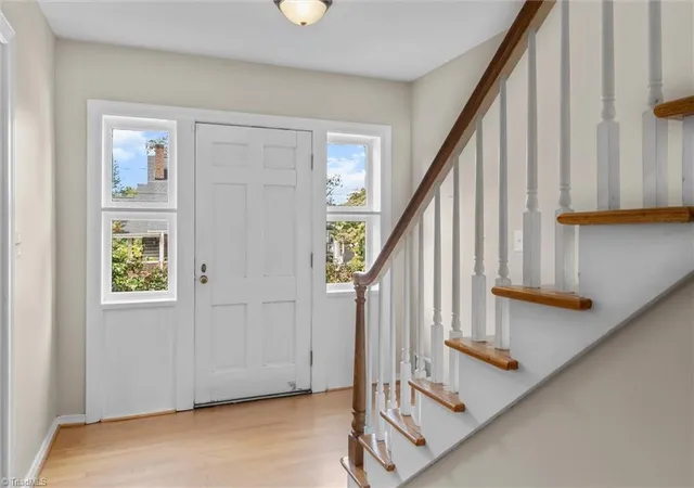 4th image of 124 Orchard St, Mount Airy, NC 27030 | MLS# 1230675
