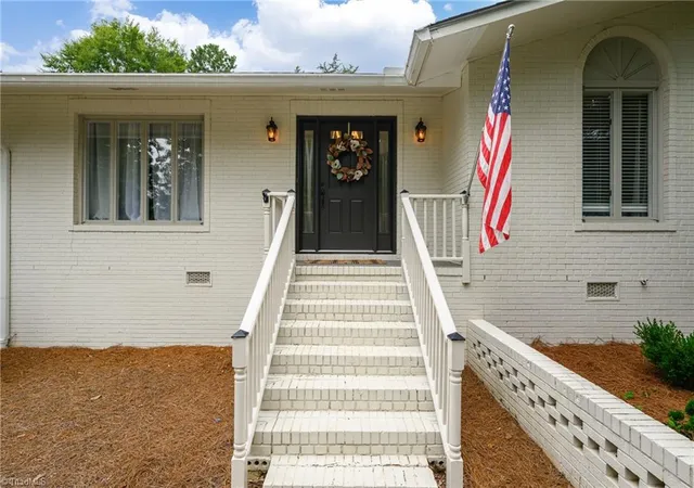 Photo 2 of Single family home for sale at 1519 Wedgewood Dr, Graham, NC 27253 | MLS# 1233355 | Listing updated on 2026-09-20