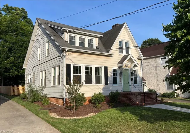 2nd image of 721 Miller St, Winston Salem, NC 27103 | MLS# 1228509