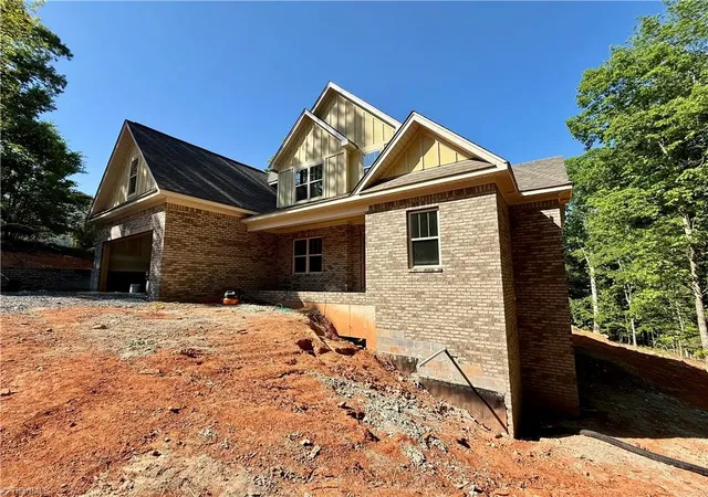 22nd image of 1050 E Chamberlin Dr, Asheboro, NC 27205 | MLS# 1217675