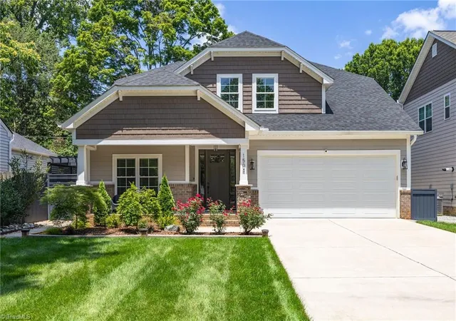 1st image of 1504 Independence Rd, Greensboro, NC 27408 | MLS# 1226313