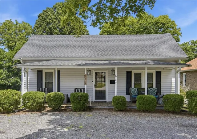 Photo 1 of Sale Pending at 812 S Salisbury St, Mocksville, NC 27028 | MLS# 1227844 | Listing updated on 2026-09-15