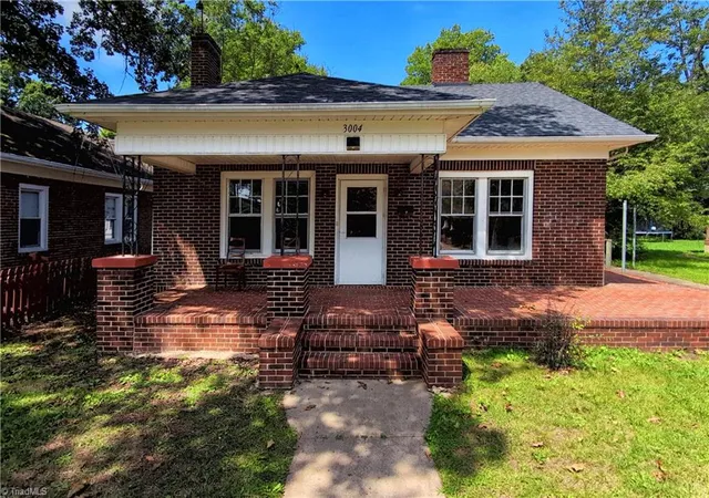 1st image of 3004 N Patterson Ave, Winston Salem, NC 27105 | MLS# 1230570