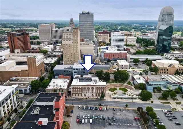 39th image of 315 N Spruce St #304, Winston Salem, NC 27101 | MLS# 1222368