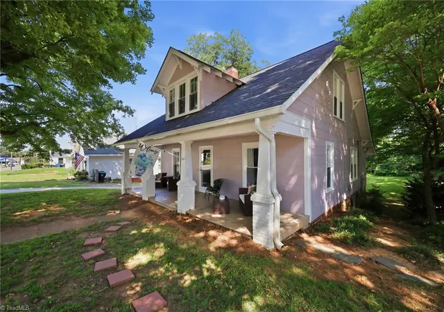 Photo 2 of Single family home for sale at 4122 S Nc Hwy 62, Burlington, NC 27215 | MLS# 1230213 | Listing updated on 2026-08-22