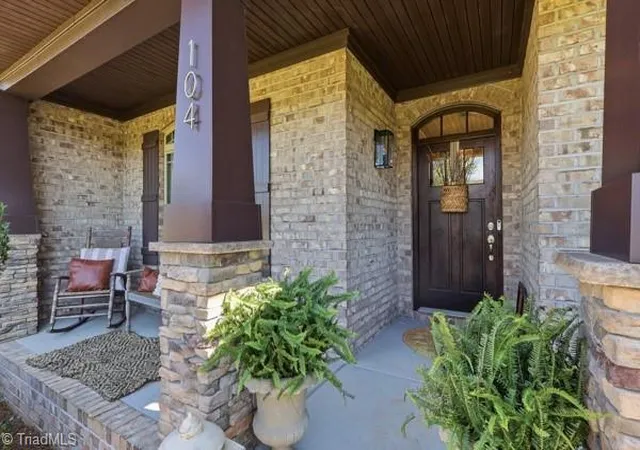 Photo 4 of Single family home for sale at 104 Tyler Ct, Advance, NC 27006 | MLS# 1229869 | Listing updated on 2026-09-27