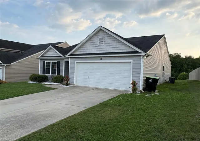 2nd image of 6612 Glenville Dr, Whitsett, NC 27377 | MLS# 1228058