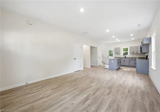 5th image of 122 Maplewood Ave, Thomasville, NC 27360 | MLS# 1227291