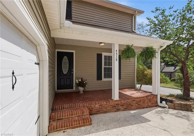 Photo 2 of Single family home for sale at 4518 Oak Holw Dr, High Point, NC 27265 | MLS# 1224850 | Listing updated on 2026-10-07