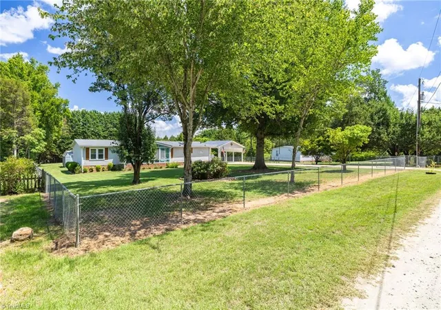Photo 3 of Sale Pending at 519 Wil O Pat Rd, Reidsville, NC 27320 | MLS# 1230005 | Listing updated on 2026-09-30