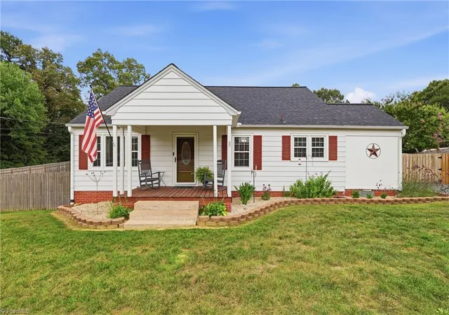 1st image of 414 Hasty School Rd, Thomasville, NC 27360 | MLS# 1228348