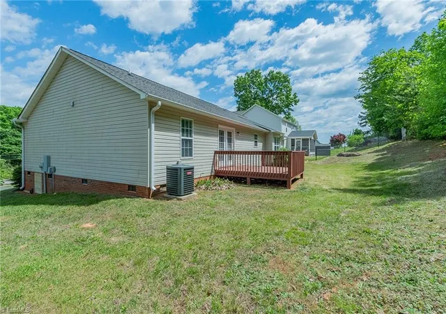 Homes for sale in Randleman, NC | 676 Old Castle Dr, Randleman, NC 27317 | MLS# 1217176