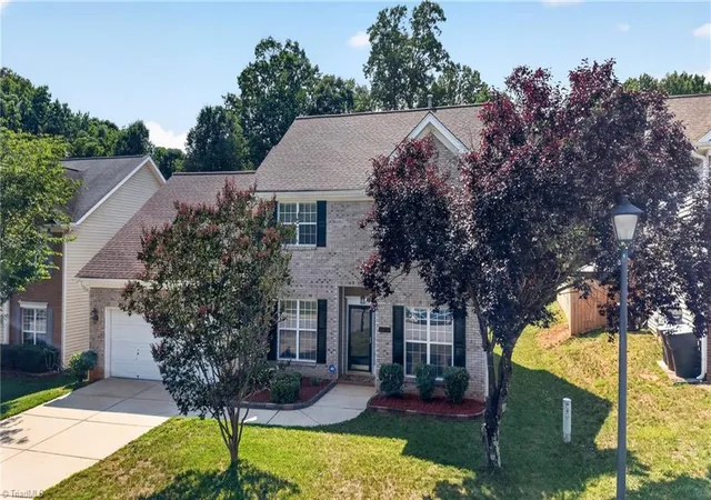 2nd image of 6308 Thornblade Ct, Greensboro, NC 27410 | MLS# 1226146