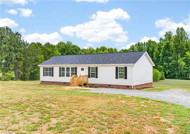 3rd image of 5379 Nc Hwy 49 S, Asheboro, NC 27205 | MLS# 1227551