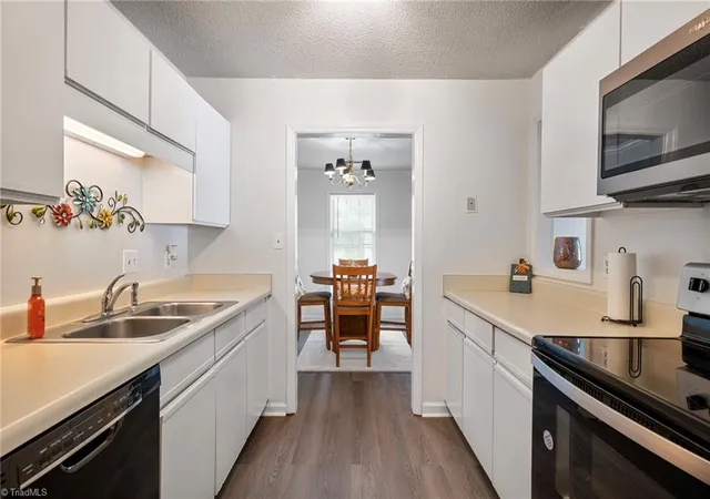 4th image of 655 Balfour Rd, Winston Salem, NC 27104 | MLS# 1224950