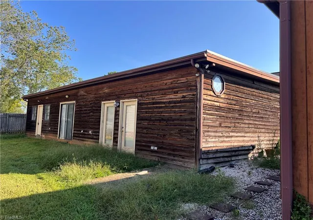 Photo 3 of Single family home for sale at 578 Old US Hwy 52, Mount Airy, NC 27030 | MLS# 1234011 | Listing updated on 2026-08-31