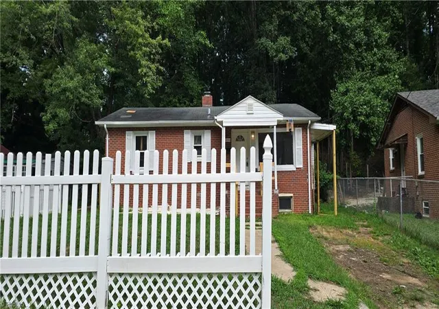 2nd image of 2219 Manchester St, Winston Salem, NC 27105 | MLS# 1232943
