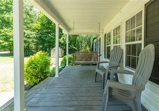 Photo 3 of Sale Pending at 445 Lester Dr, Lexington, NC 27292 | MLS# 1228000 | Listing updated on 2026-08-28