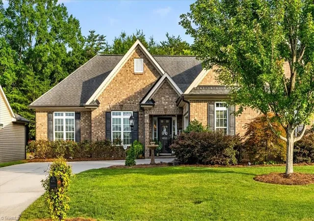 Photo 2 of Sale Pending at 4053 Saint Johns St, High Point, NC 27265 | MLS# 1230536 | Listing updated on 2026-09-09