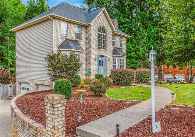 2nd image of 185 Spring Lake Ct, Lexington, NC 27295 | MLS# 1231132
