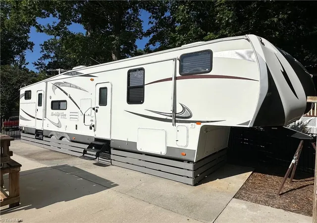 Photo 1 of Manufactured home for sale at 139 Pier Ave, New London, NC 28127 | MLS# 1229932 | Listing updated on 2026-08-05