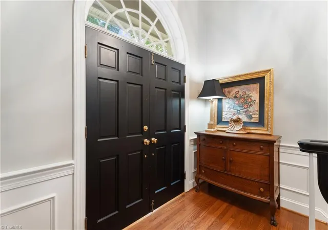2nd image of 440 Sherwood Forest Rd, Winston Salem, NC 27104 | MLS# 1219302