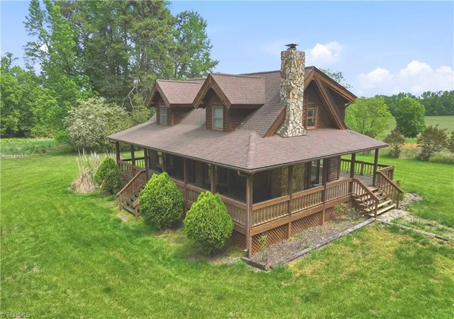 Homes for sale in Snow Camp, NC | 1757 Greensboro Chapel Hill Rd, Snow Camp, NC 27349 | MLS# 1218384