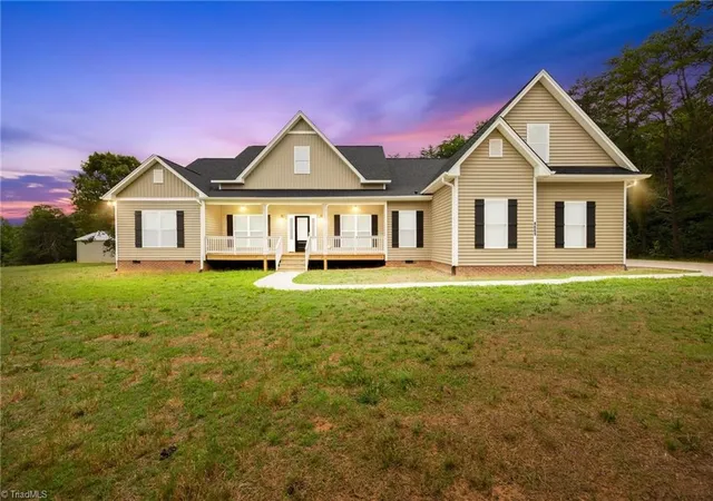 Photo 1 of Single family home for sale at 4669 Grooms Rd, Reidsville, NC 27320 | MLS# 1228078 | Listing updated on 2026-09-08