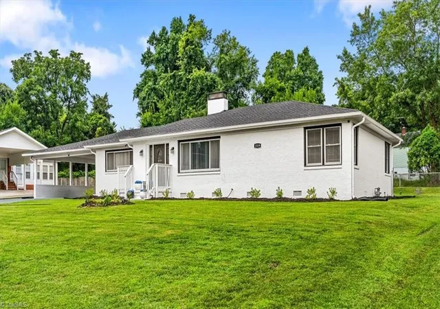 Photo 2 of Single family home for sale at 1519 Mcguinn Dr, High Point, NC 27262 | MLS# 1229533 | Listing updated on 2026-09-20