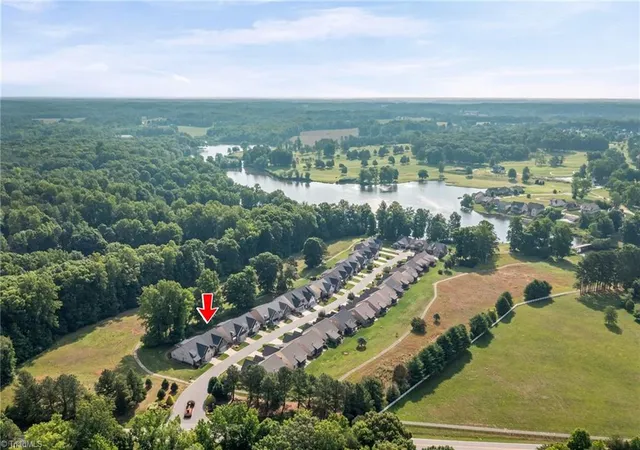 3rd image of 115 Lake Louise Dr, Mocksville, NC 27028 | MLS# 1227026
