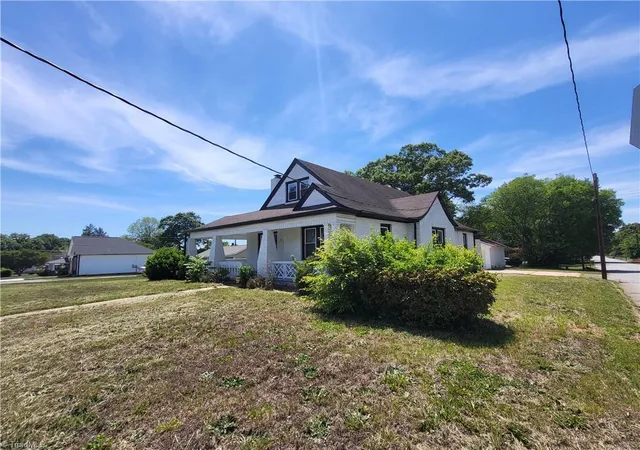 5th image of 3500 Rosemont Ave, Winston Salem, NC 27127 | MLS# 1222229