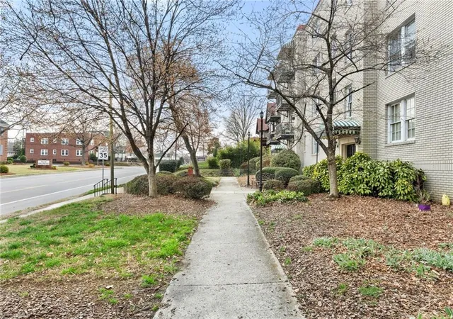 5th image of 1013 N Elm St #A2, Greensboro, NC 27401 | MLS# 1211344