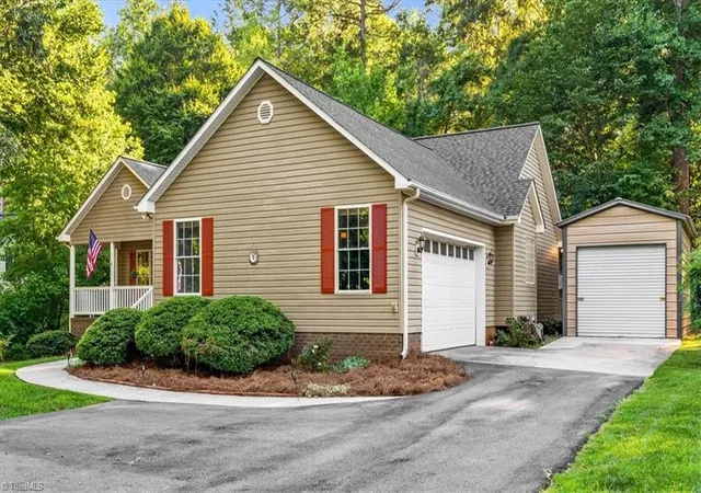 Photo 2 of Sale Pending at 5919 Evelyn Ln, Pleasant Garden, NC 27313 | MLS# 1229925 | Listing updated on 2026-09-09