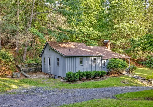 Photo 2 of Sale Pending at 1092 Hartzog Frd Rd, West Jefferson, NC 28694 | MLS# 1230287 | Listing updated on 2026-08-07