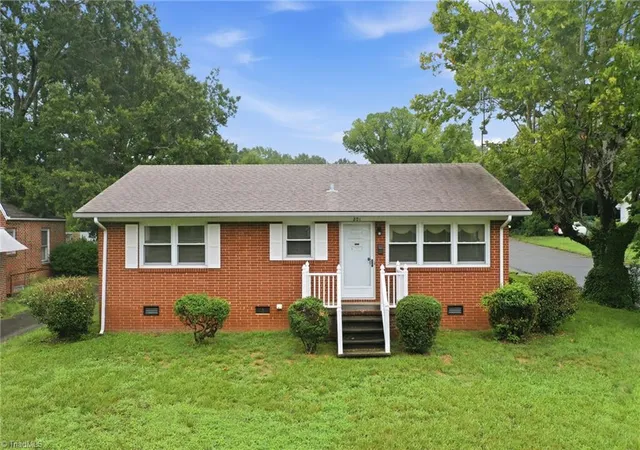 Photo 1 of Sale Pending at 201 Rolling Rd, Burlington, NC 27217 | MLS# 1229123 | Listing updated on 2026-09-08