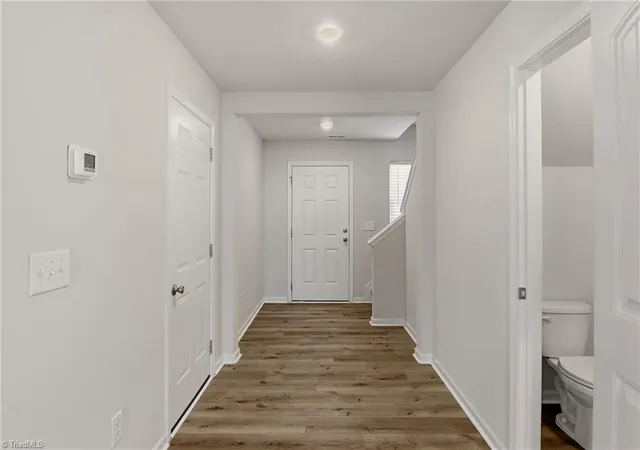 Photo 2 of Single family home for sale at 2106 Briar Run Dr, Greensboro, NC 27405 | MLS# 1229929 | Listing updated on 2026-09-09