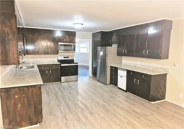 Photo 2 of Single family home for sale at 1603 Wendover Dr, High Point, NC 27262 | MLS# 1230379 | Listing updated on 2026-09-17