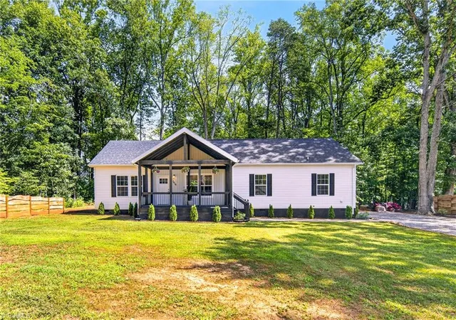 Photo 3 of Manufactured home for sale at 7416 Friendship Church Rd, Browns Summit, NC 27214 | MLS# 1230811 | Listing updated on 2026-09-22