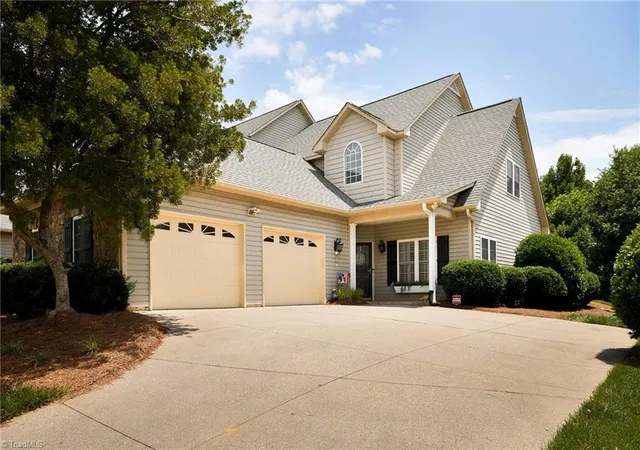 Photo 1 of Sale Pending at 1074 Muirfield Ave, Clemmons, NC 27012 | MLS# 1224566 | Listing updated on 2026-10-07